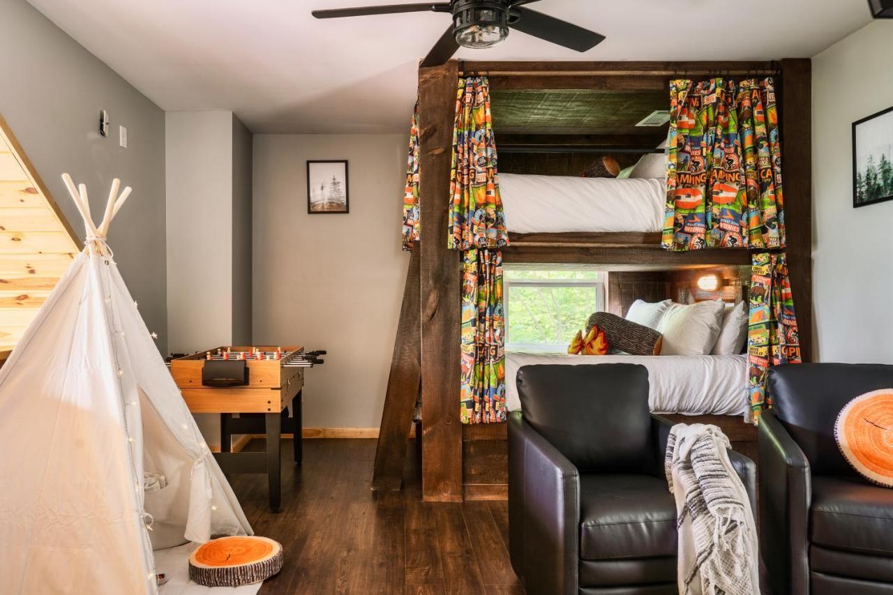 Mountainside - New Luxury Cabin-Fire Table-Hot Tub-3 Pools-Ps5-Bears Gatlinburg Dış mekan fotoğraf