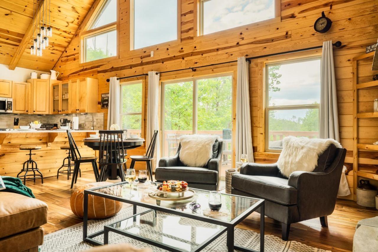 Mountainside - New Luxury Cabin-Fire Table-Hot Tub-3 Pools-Ps5-Bears Gatlinburg Dış mekan fotoğraf