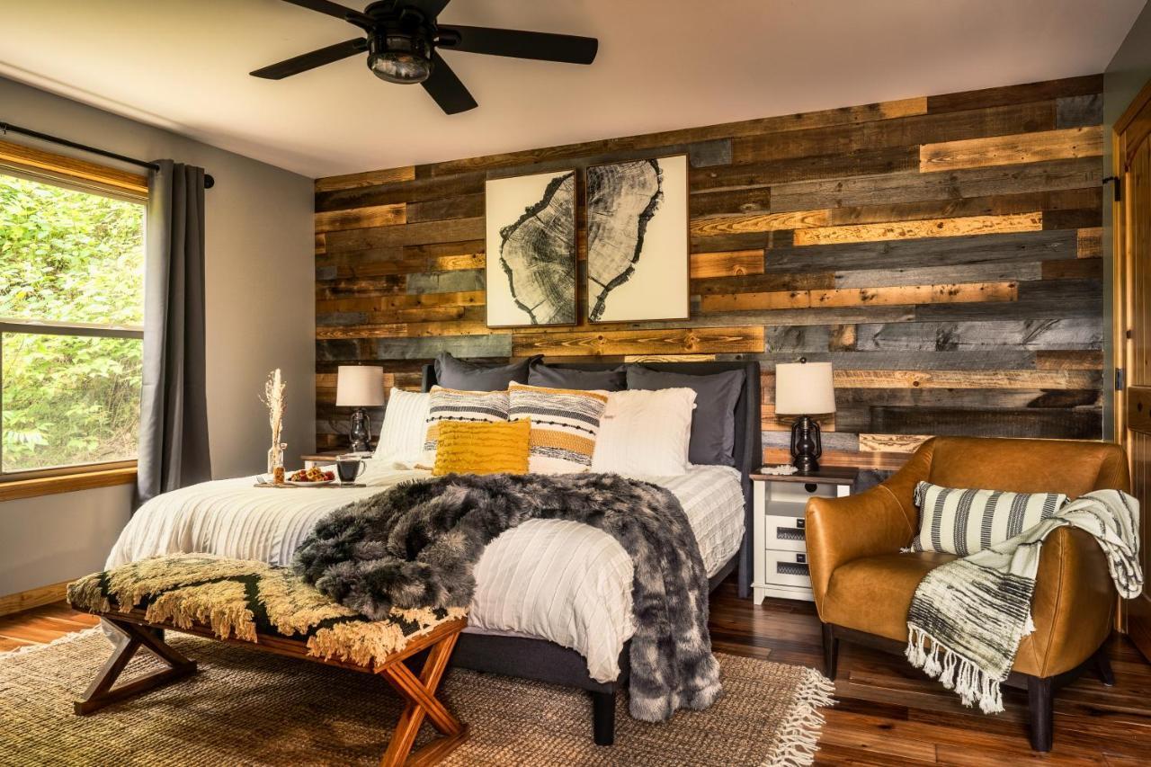 Mountainside - New Luxury Cabin-Fire Table-Hot Tub-3 Pools-Ps5-Bears Gatlinburg Dış mekan fotoğraf