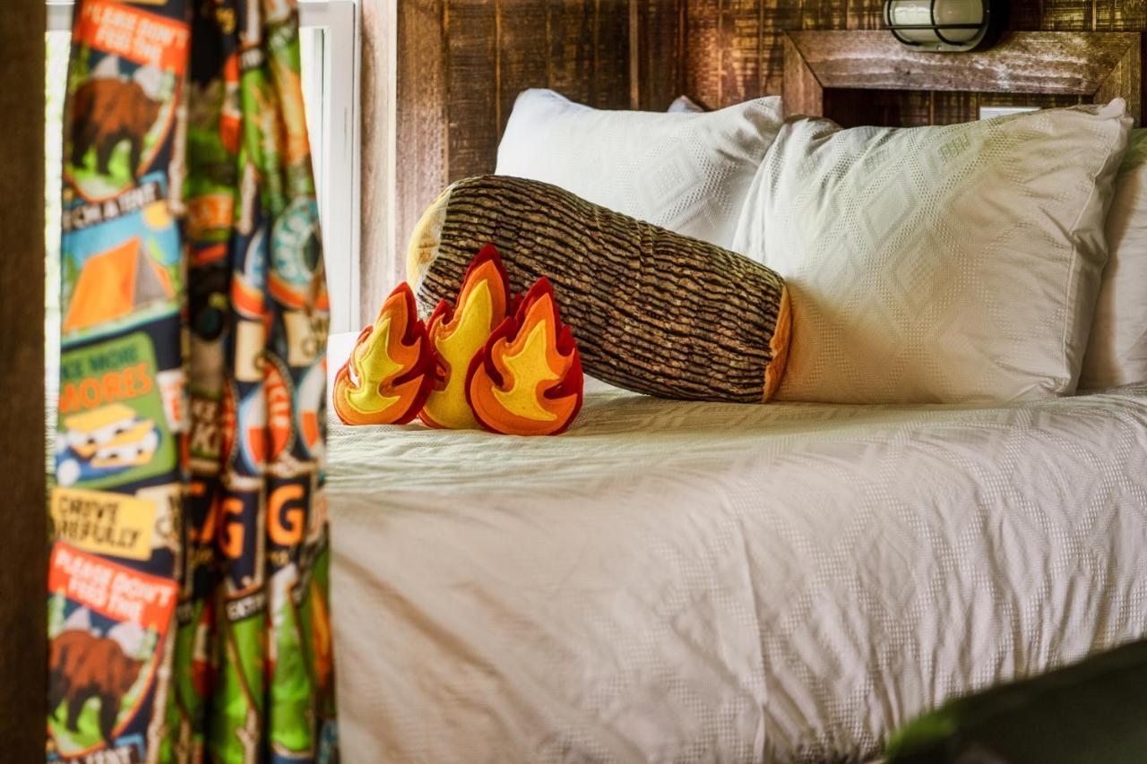 Mountainside - New Luxury Cabin-Fire Table-Hot Tub-3 Pools-Ps5-Bears Gatlinburg Dış mekan fotoğraf